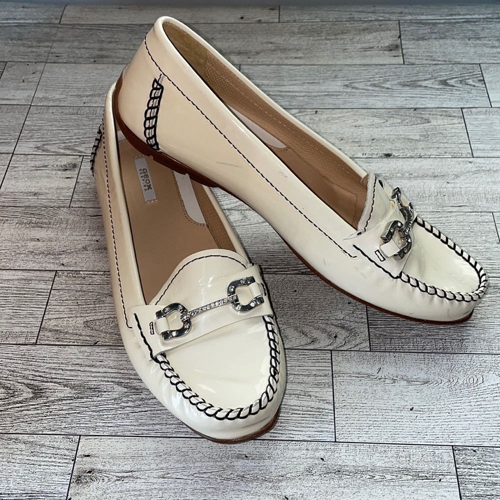 Geox Cream and White Flats with Nautical Design